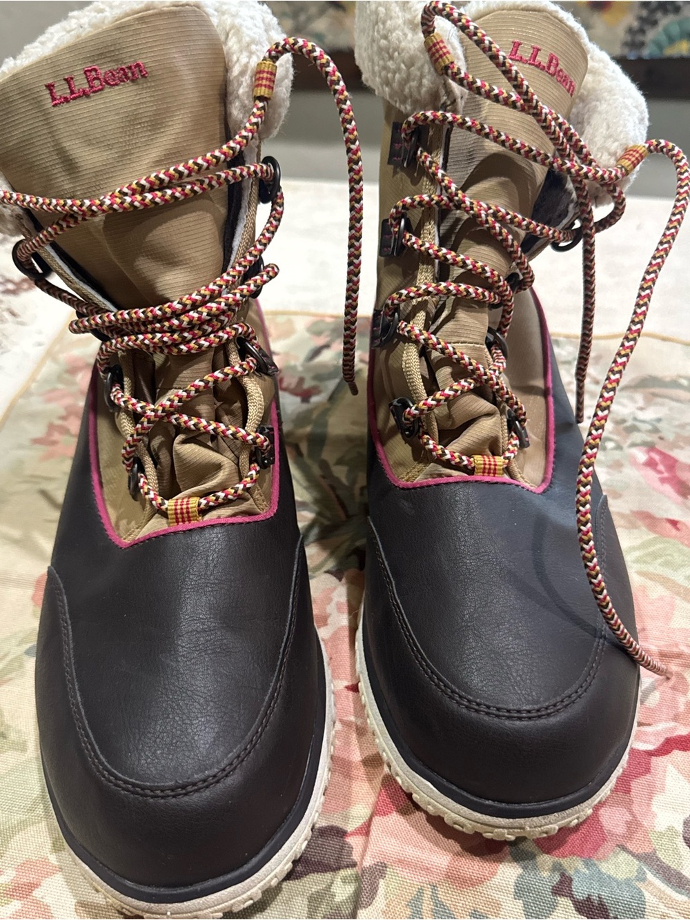 L.L. Bean Women's Boots Size 10 Brown and Tan Winter Lace-Up Boots Pink Trim